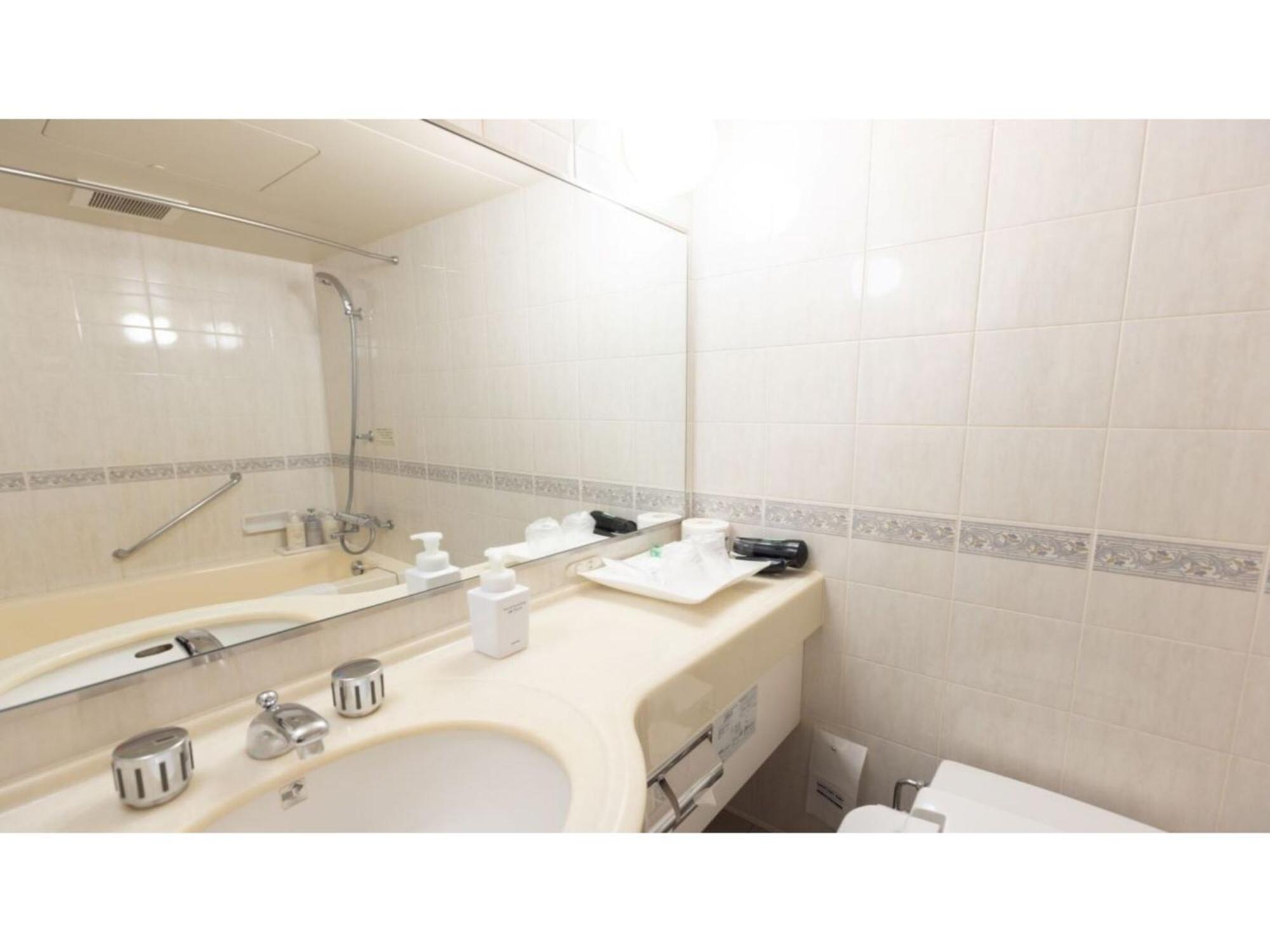 Hotel New Shinsaibashi - Vacation 13533v Osaka